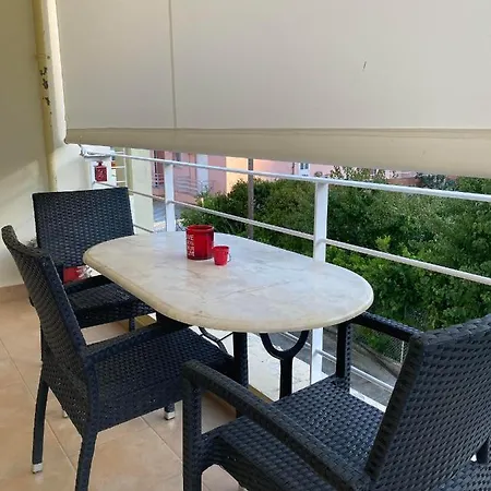 Angelos Appartement *